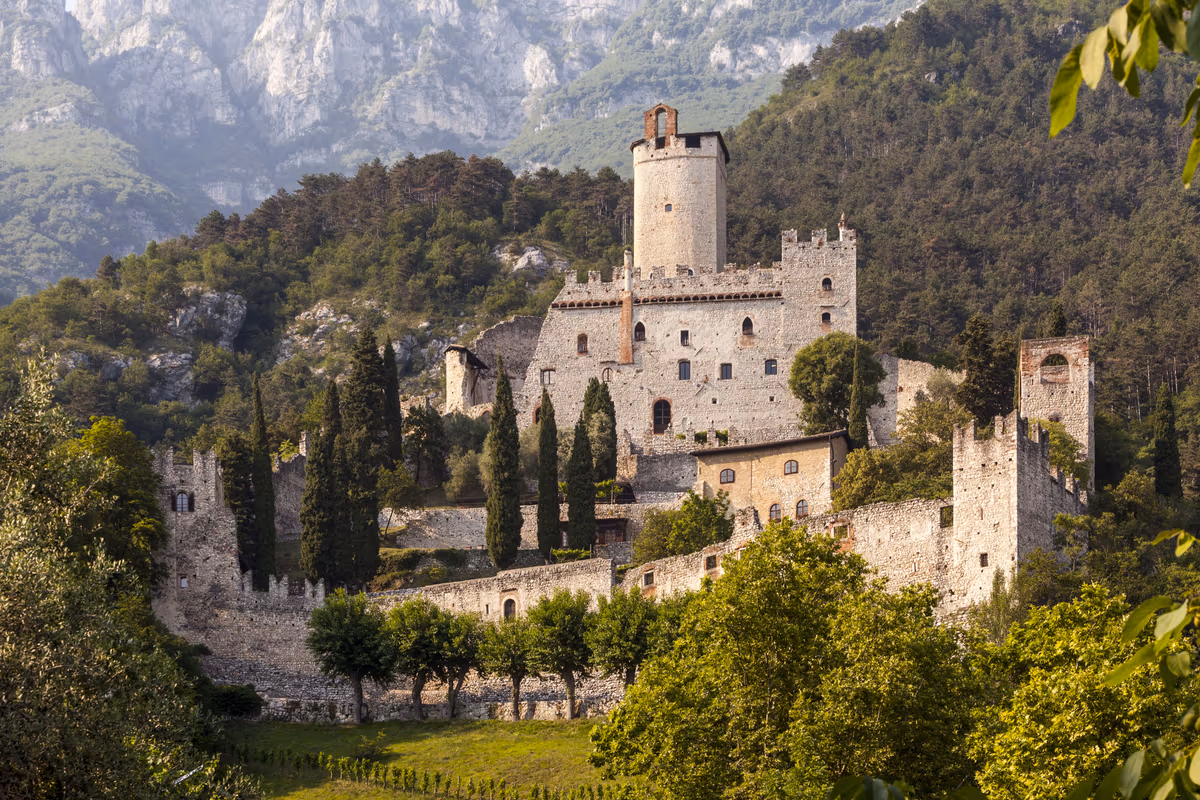 Castello di Avio