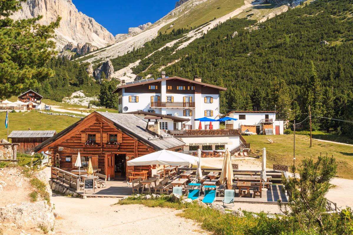 Foto: Wikimedia Commons · Petr1888 · CC BY-SA 4.0 Rifugio Gardeccia